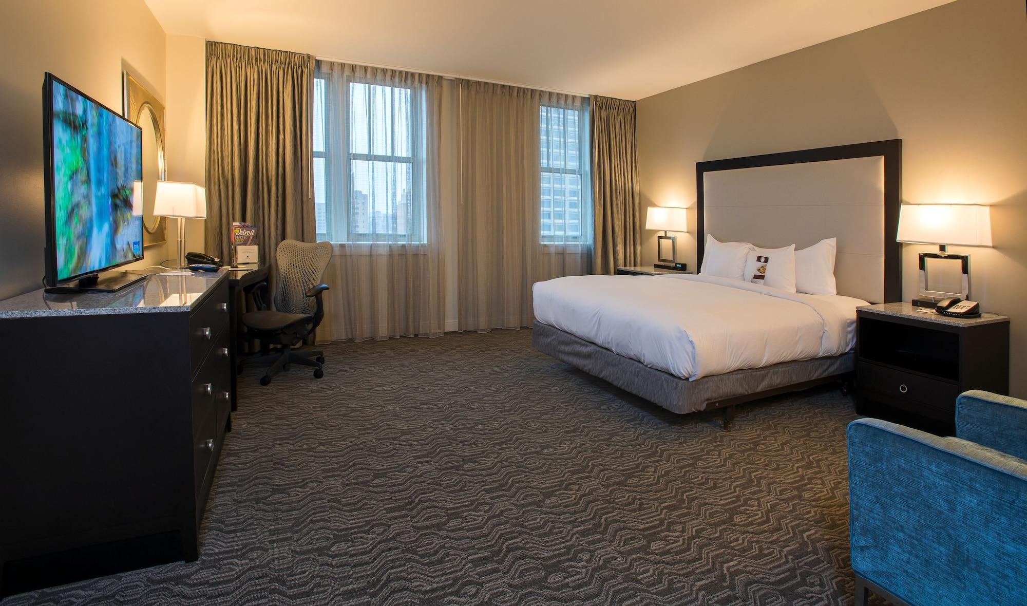 Doubletree Suites By Hilton Hotel Detroit Downtown - Fort Shelby Екстер'єр фото