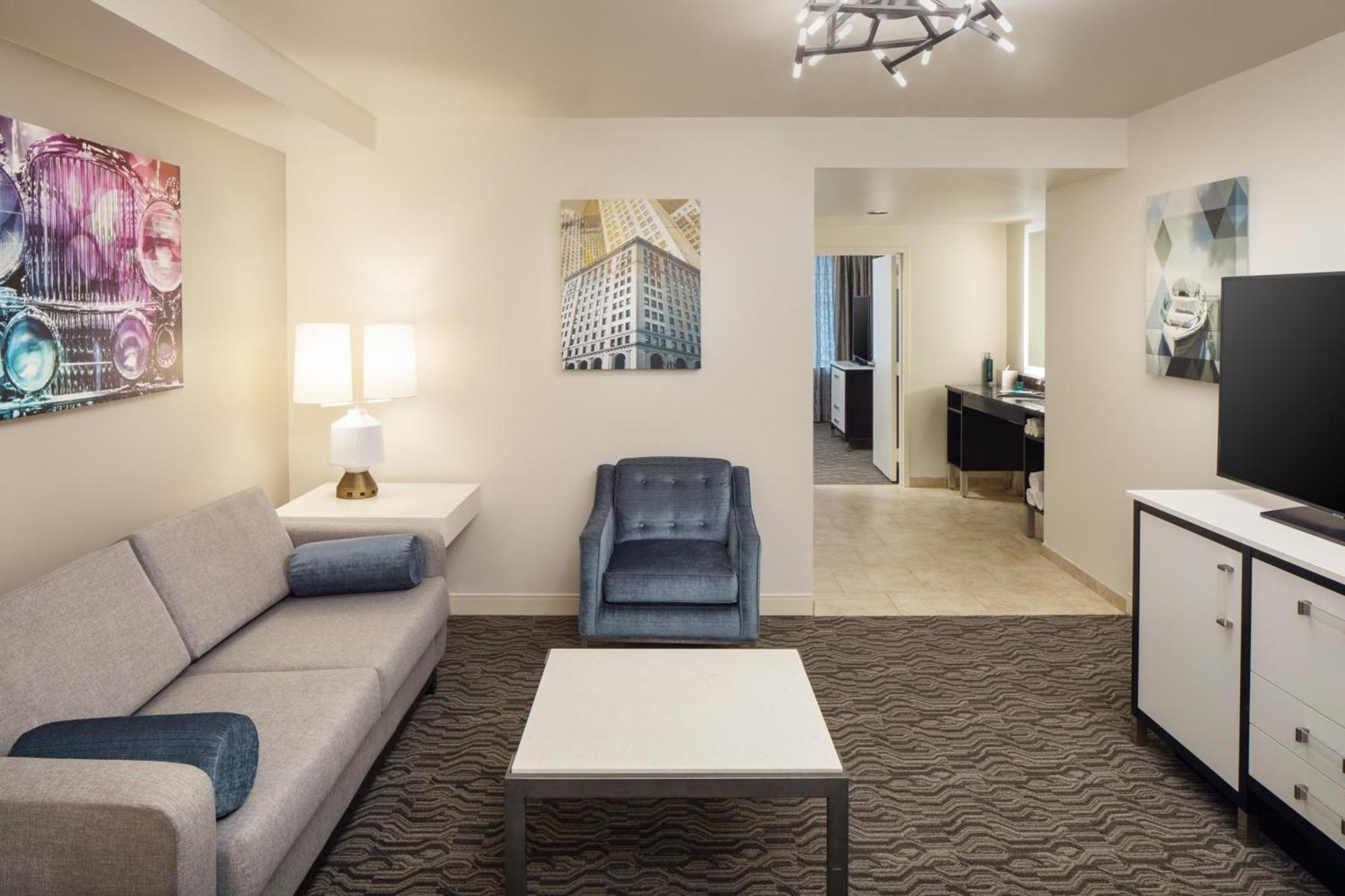 Doubletree Suites By Hilton Hotel Detroit Downtown - Fort Shelby Екстер'єр фото