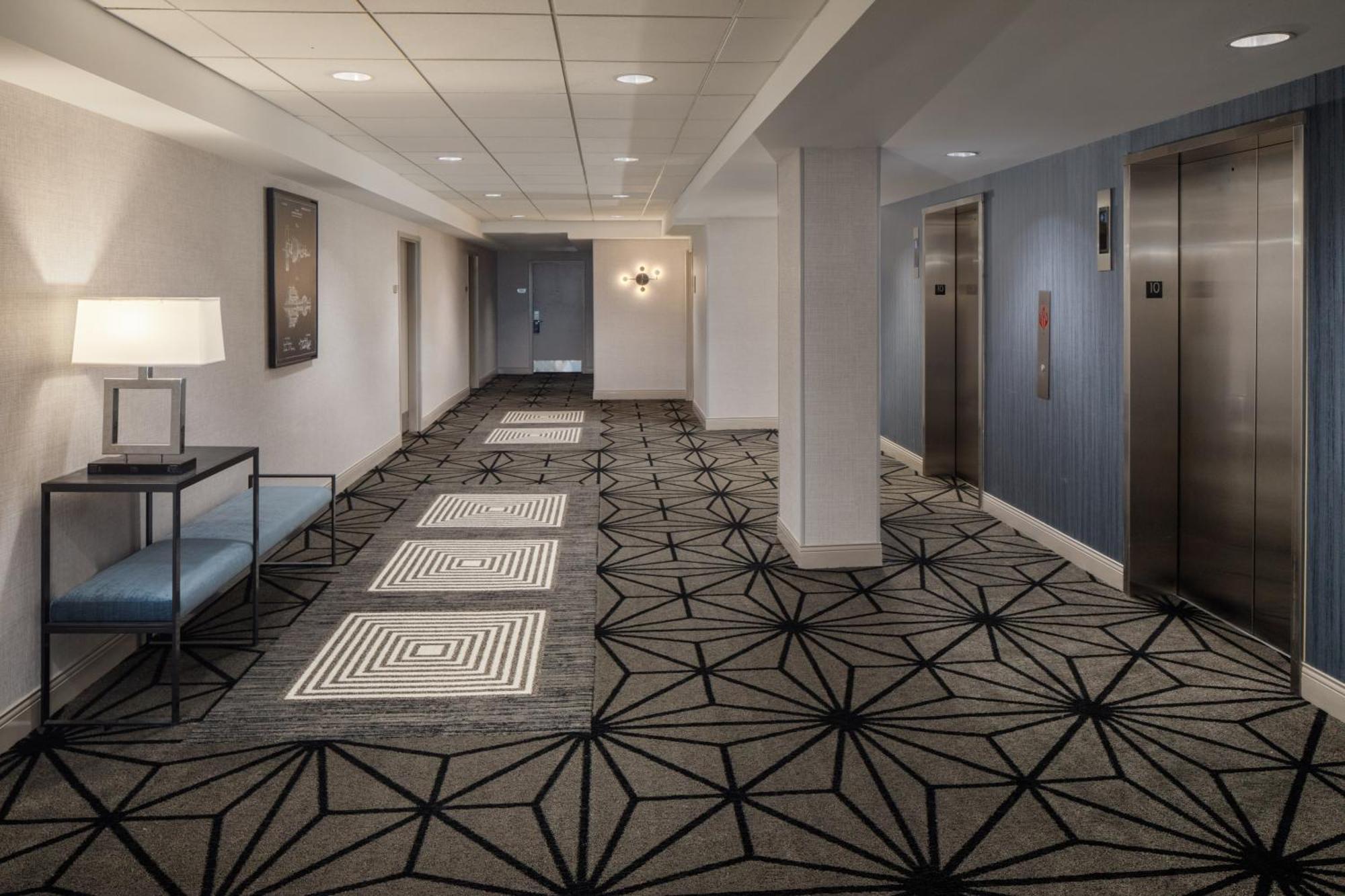 Doubletree Suites By Hilton Hotel Detroit Downtown - Fort Shelby Екстер'єр фото